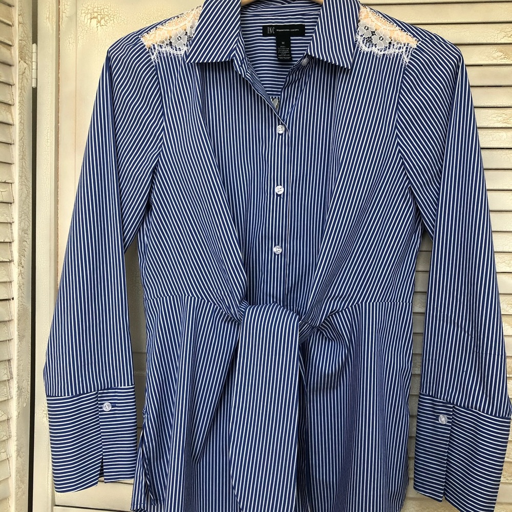 Macy’s INC Blouse size M